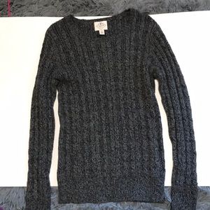 Women’s sweater // size small
